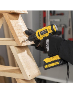 Bore-/skruemaskine med 2 batterier 16V 2