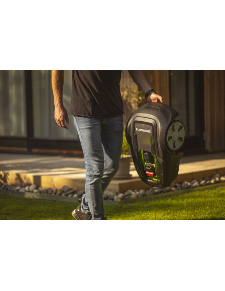 Robotplæneklipper Greenworks Optimow 7